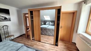 Postel nebo postele na pokoji v ubytování Apartmenthaus Kammblick