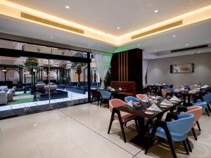 Ruang duduk di TIME Ruba Hotel & Suites