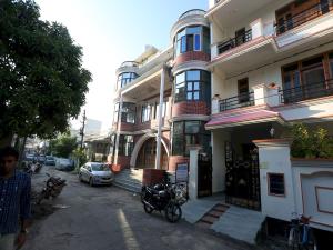 Το κτήριο όπου στεγάζεται  το ξενοδοχείο