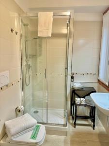 Koupelna v ubytování B&B Fortuny