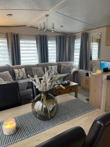 Gallery image of 5 the green,lilliardsedge holiday park in Harrietsfield