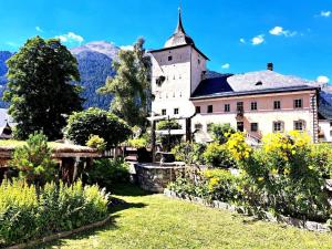 Mynd úr myndasafni af Comfortable and modern apartment in Zernez í Zernez
