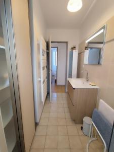 Køkken eller tekøkken på La Maison des Rosiers