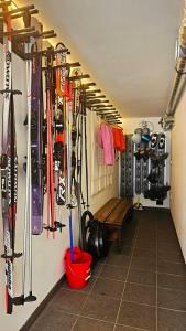 Fitness centrum a/nebo fitness zařízení v ubytování Apartmány mlýn