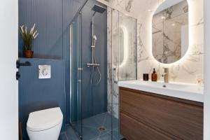 Ένα μπάνιο στο Nice Renting - 8BONAPARTE - Architect Loft Luxury 4 Bedrooms View Place du Pin +18 φωτογραφίες