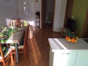 Gallery image of Apartments Hrboka in Žman