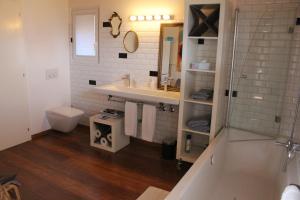 Gallery image of Chalet moderne avec panorama unique en Gruyère in Crésuz