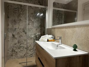 Koupelna v ubytování Terra d'amuri Rooms + 37 fotografií