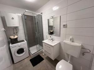 Kúpeľňa v ubytovaní Apartments Mirijana