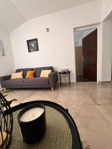 Posedenie v ubytovaní Apartments Mirijana