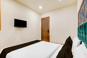 TV a/nebo společenská místnost v ubytování Super Townhouse Hotel Silver Saffron