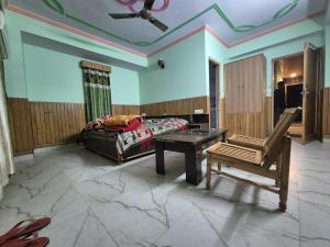 Posezení v ubytování MEHTA Guest House