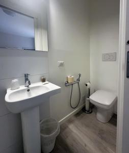 Albergo del Pozzo的一间浴室