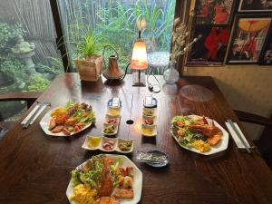 Gallery image of LiveCafe & Hotelひすいの海 in Itoigawa