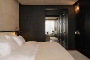 Postel nebo postele na pokoji v ubytování Chongqing Wuyu Shanxing Hotel
