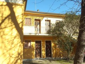 Budova, kde se prázdninový dům nachází + 4 fotografie