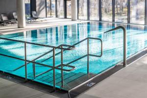 Bazén v ubytování Shellter Hotel Resort & Spa nebo v jeho okolí