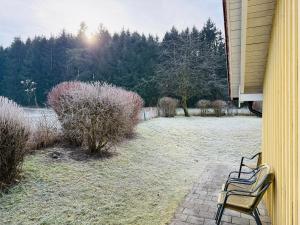 Fotografie z fotogalerie ubytování Ferienhäuser in Postmünster am See, mit eigenem Garten, mit Vierbeiner! v destinaci Postmünster