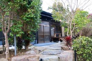 Kebun di luar 島宿屋久島