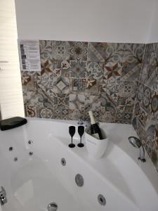 Phòng tắm tại Orange boutique rooms