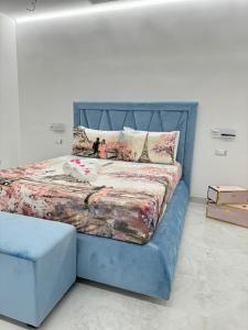 Postel nebo postele na pokoji v ubytování Nuance Suite & Rooms + 37 fotografií