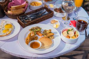 Đồ ăn tại/gần resort