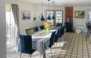 Fotografie z fotogalerie ubytování Pet Friendly Home In Oksbøl With Sauna v destinaci Oksbøl