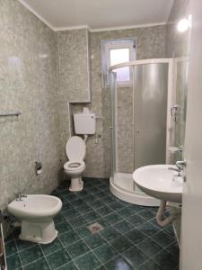 Ένα μπάνιο στο Sudent Rooms