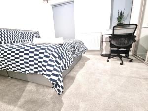 Kuvagallerian kuva majoituspaikasta NEWLY BUILT 2 BEDROOMS SERVICE APARTMENT in DARTFORD, joka sijaitsee kohteessa Dartford