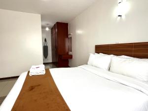 Fotografie z fotogalerie ubytování Milimani Suites With Pool, GYM, Secure Parking v destinaci Nakuru