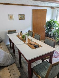 Posezení v ubytování Wohnung am Waldrand