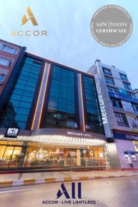 Certifikát, hodnocení, plakát nebo jiný dokument vystavený v ubytování Mercure Istanbul Bakirkoy