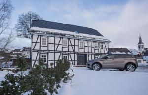 Το Denkmal Haus Hugo Loft τον χειμώνα +1 φωτογραφίες