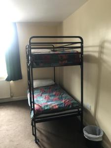 Soli Hostel客房内的一张或多张床位