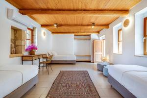 Gallery image of Armonia Retreat in Chania Town