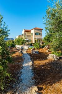 Φυσικό τοπίο κοντά σε αυτή η παραθεριστική κατοικία