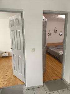 Un pat sau paturi într-o cameră la Casa Montana