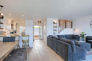 Gallery image of Beachfront Hideaway in Santa Barbara