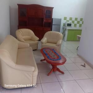 Ruang duduk di Villa fleurie