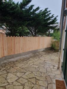 Zdjęcie z galerii obiektu Villa Bagatelle à 300m de la plage centrale, 3 chambres w Arcachon