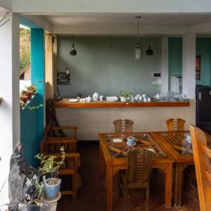 Restaurace v ubytování Refresh Inn Ella