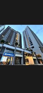 新山Skytrees 公寓 距Aeon五分钟路程的两座高楼彼此相邻