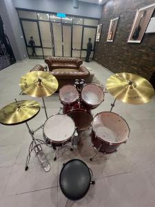 a group of drums on display in a room at Skytrees 公寓 距Aeon五分钟路程 in Johor Bahru
