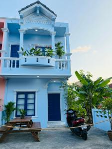 Budova, kde se vila nachází