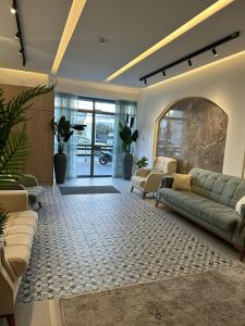 Χώρος καθιστικού στο Jerusalem View Hotel