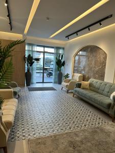 Χώρος καθιστικού στο Jerusalem View Hotel