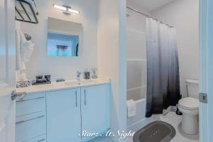 Gallery image of Starz At Night Luxury Suite Near Halifax Airport in Elmsdale +39 photos
