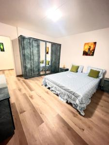 Postel nebo postele na pokoji v ubytování Monthey appartement