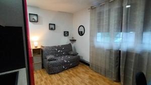 Gallery image of Studio 18M2 proche de Vulcania in Pontaumur