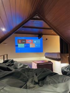 Posezení v ubytování Fern Hill Cabins